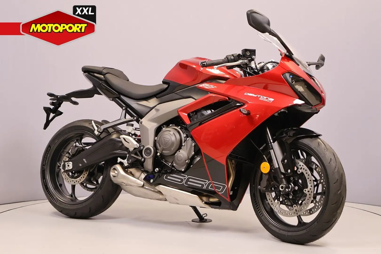 Triumph DAYTONA 660 Rood - 2