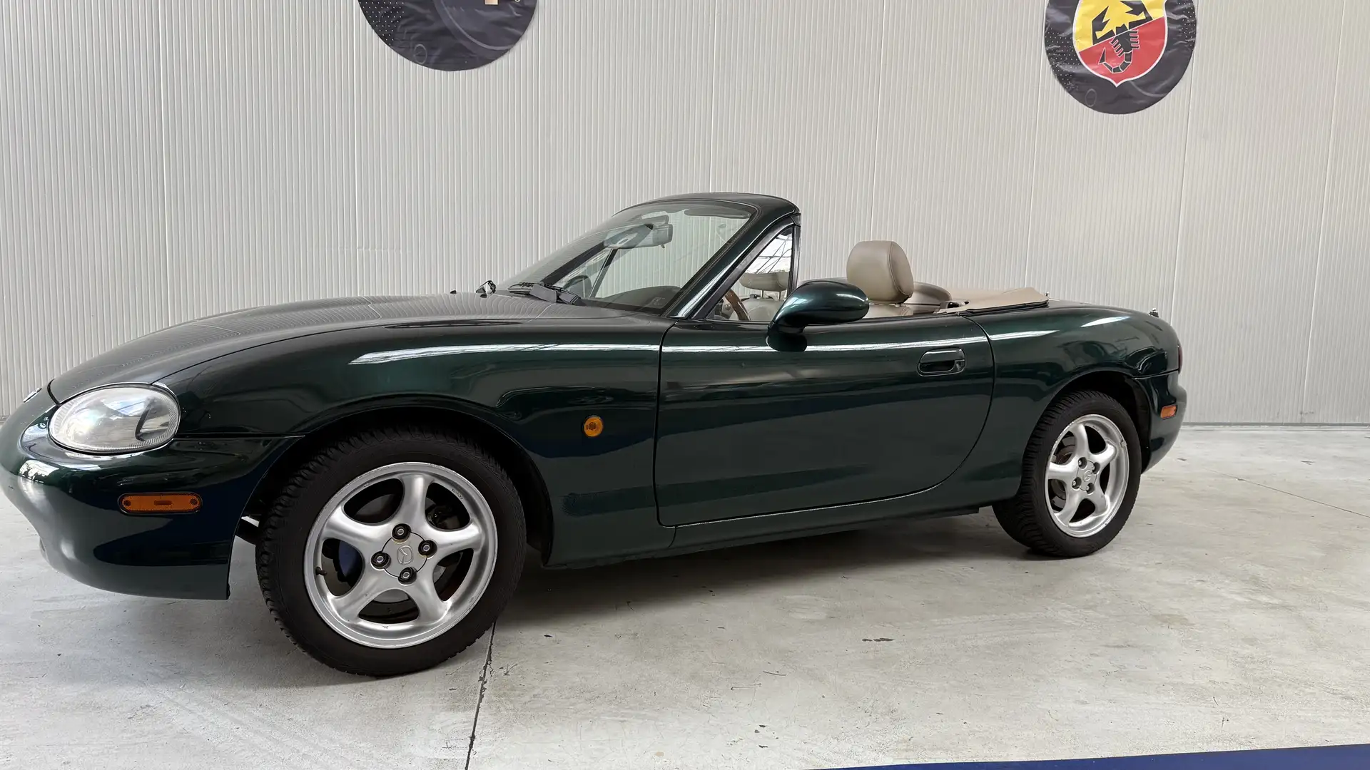 Mazda MX-5 1.8 16v Anniversary - 2