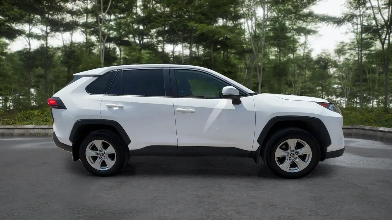 Toyota RAV 4 снимка Toyota RAV 4