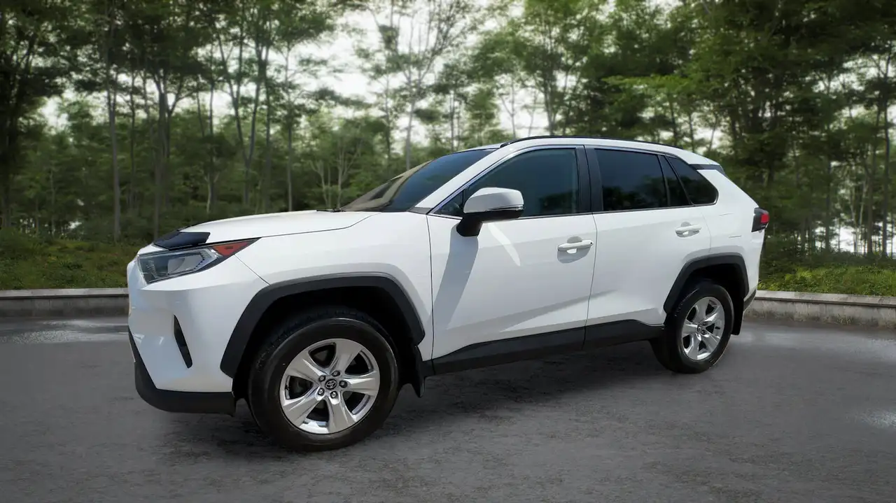 Toyota RAV 4 снимка Toyota RAV 4