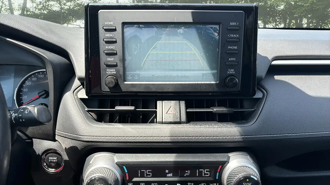 Toyota RAV 4 снимка Toyota RAV 4