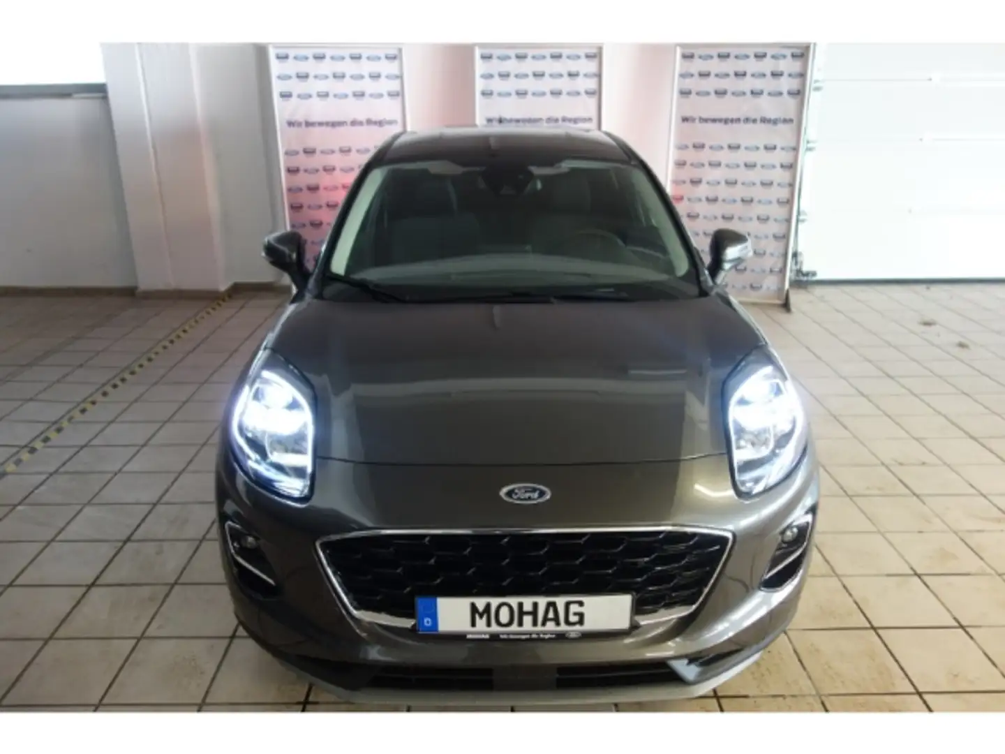 Ford Puma 1.0 EcoBoost Mild Hybrid EU6d-T Titanium Grau - 1
