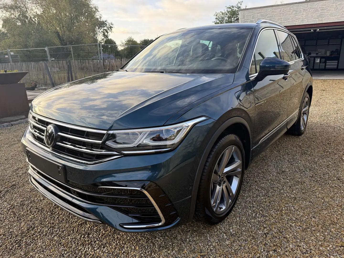 Volkswagen Tiguan Tiguan eHybrid 1.4 R-Line Premium  DSG TVA RECUP Bleu - 1
