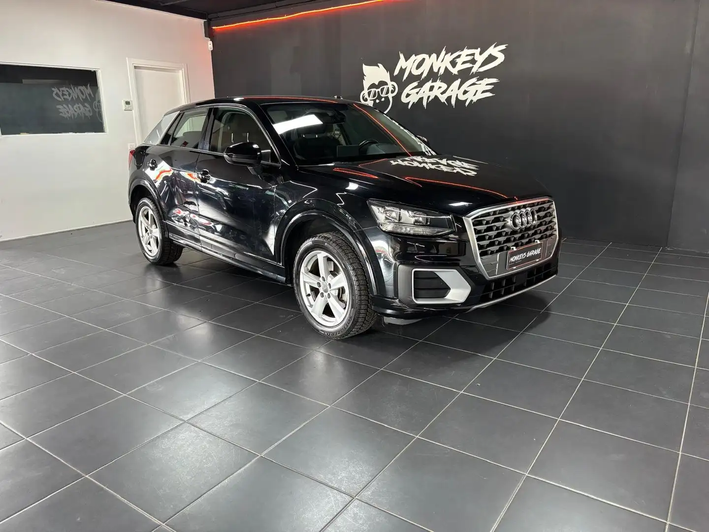 Audi Q2 Businnes Grigio - 1