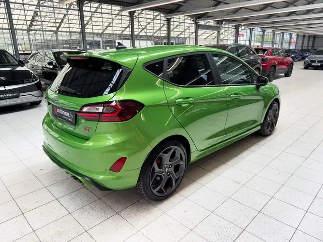 Ford Fiesta view 5