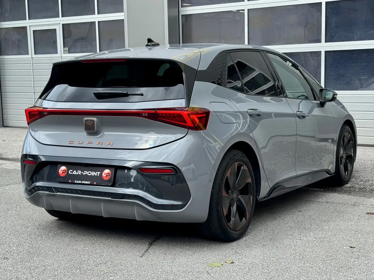 CUPRA Born 58/62kWh Österreich-Paket XL Grau - 2
