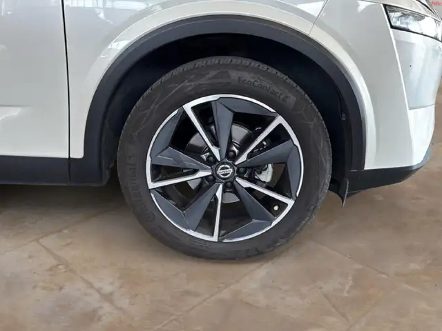 Nissan Qashqai view 6