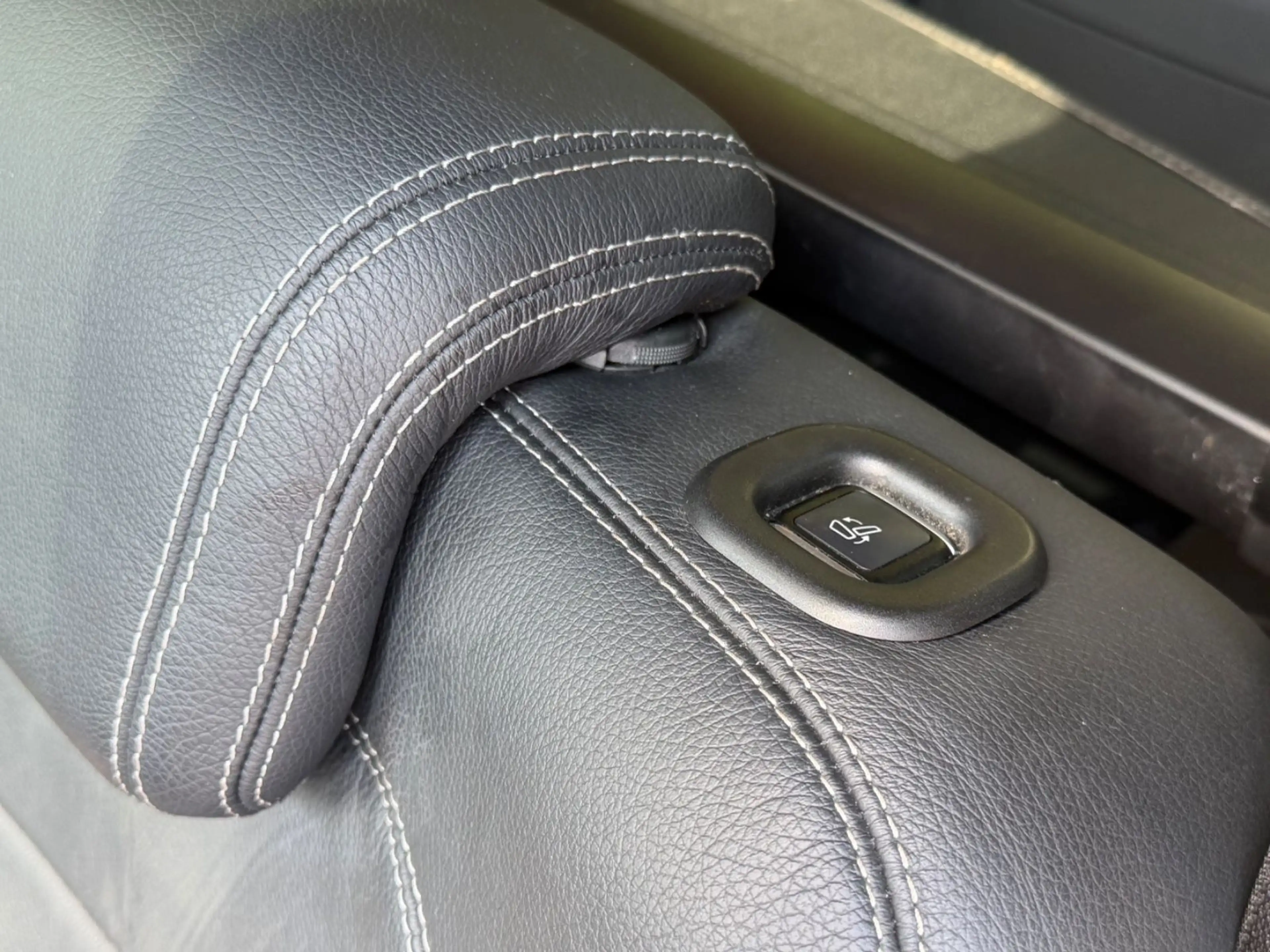 Mercedes-Benz GL 350 BlueTec 4Matic/PANO/7xsitze/Kamera/AHK — photo 9