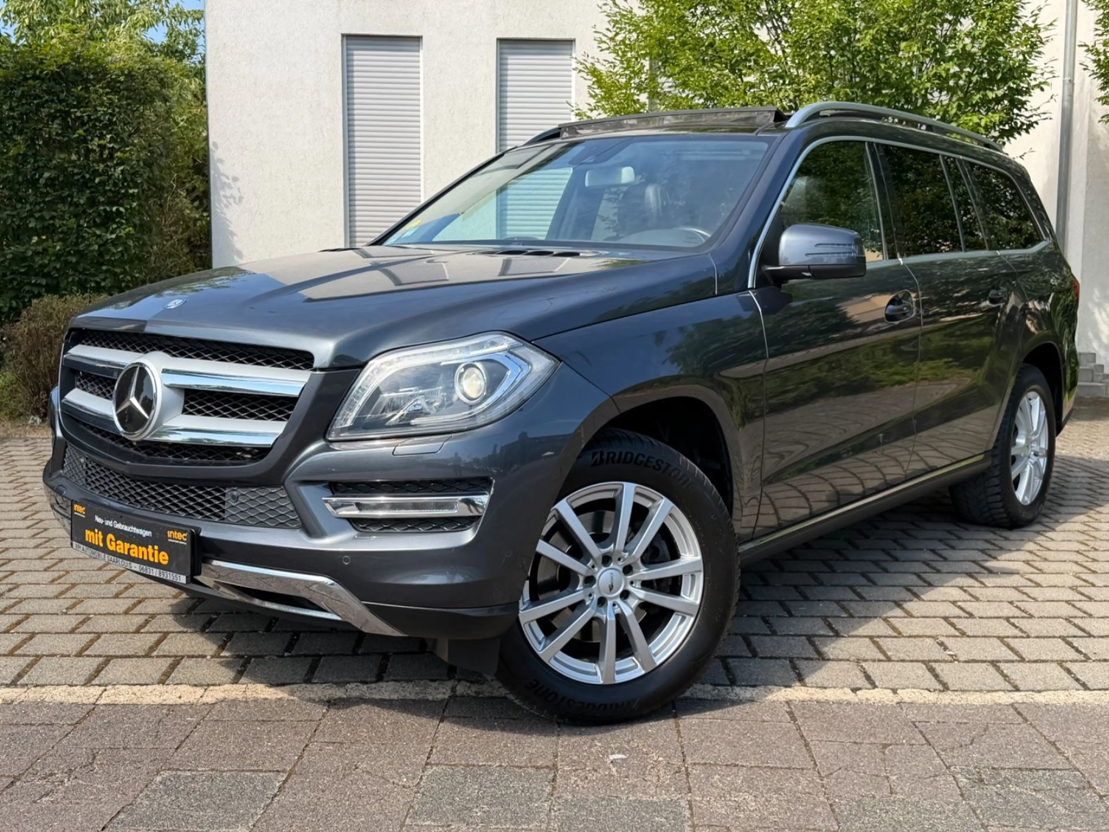 Mercedes-Benz GL 350 BlueTec 4Matic/PANO/7xsitze/Kamera/AHK