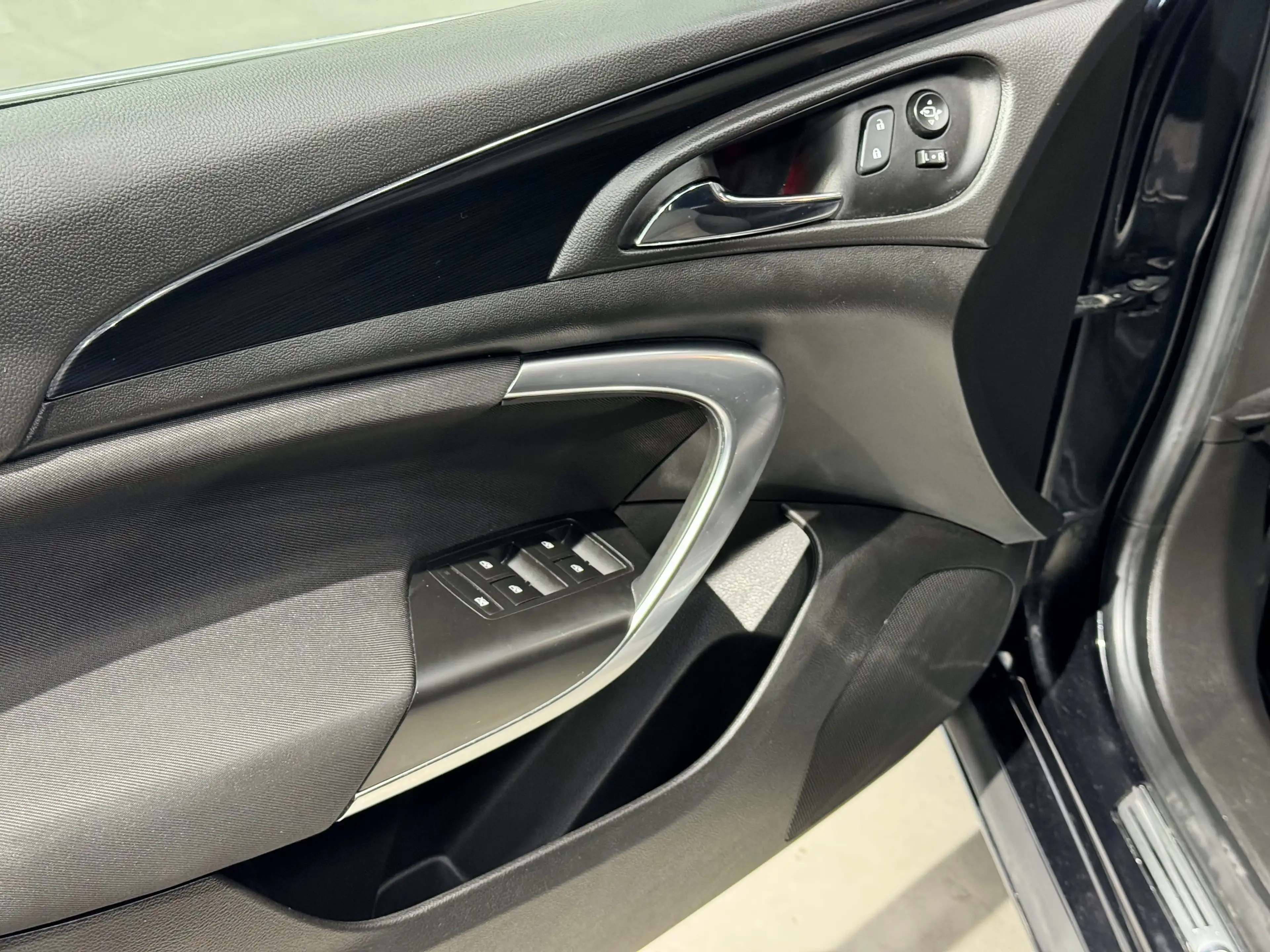 Opel Insignia Innovation*Automatik*NAVI*Kamera*TEMPO*SitzHz.TÜV NEU — photo 14