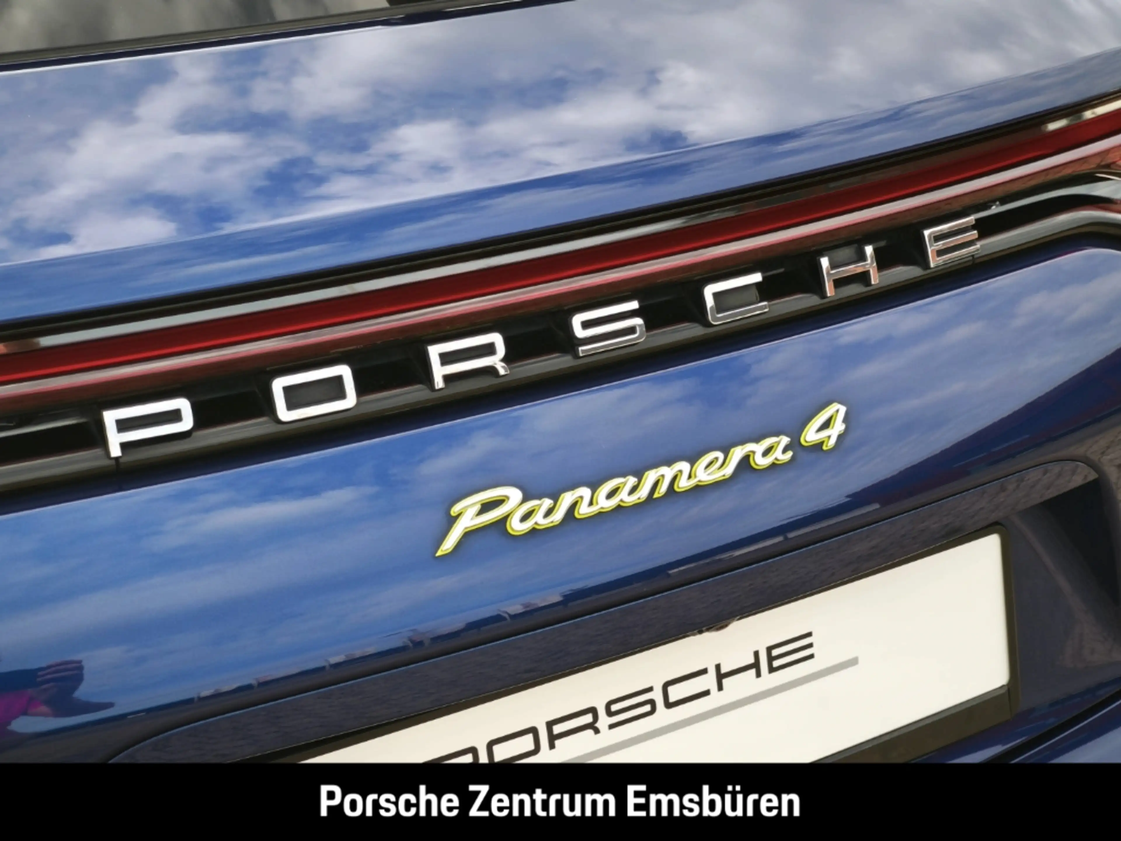 Porsche Panamera 4 E-Hybrid Sport Turismo Pano Bose Sportaga Matrix — photo 13