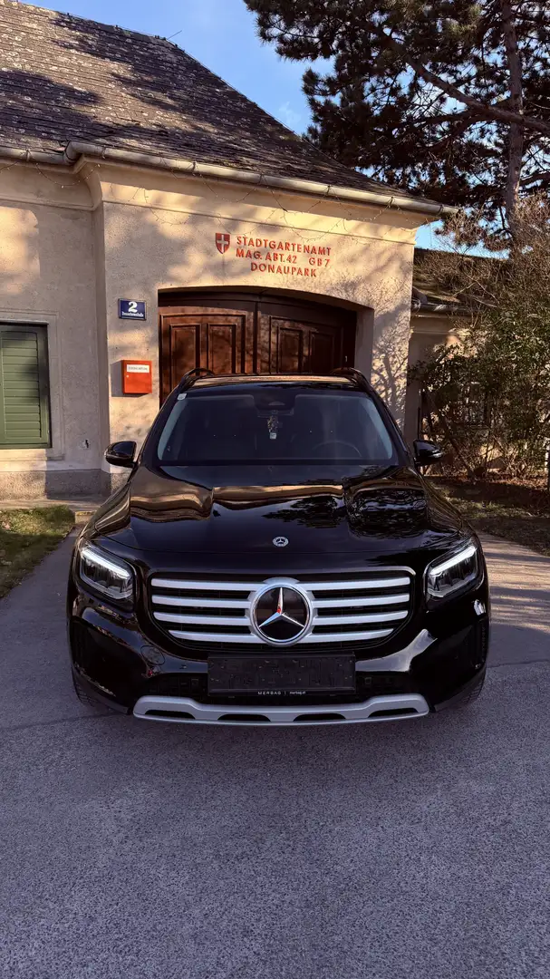 Mercedes-Benz GLB 180 Aut. Schwarz - 2