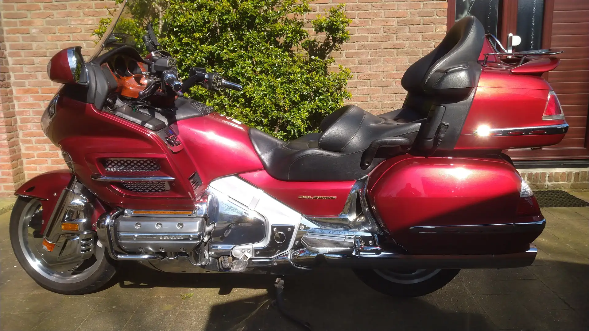 Honda GL 1800 TOUR DE LUXE Piros - 1