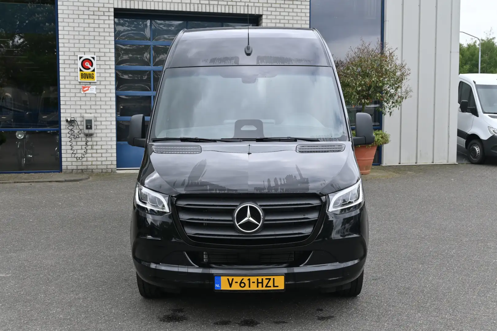 Mercedes-Benz Sprinter 317 CDI L2H2 Pro 3500 kg trekhaak, LED verlichting Noir - 2