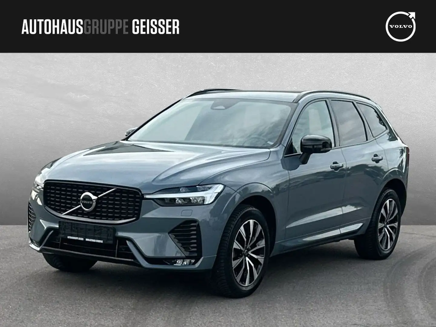 Volvo XC60 B5 AWD Mild-Hybrid Plus Dark AHK ACC BLIS Grau - 1