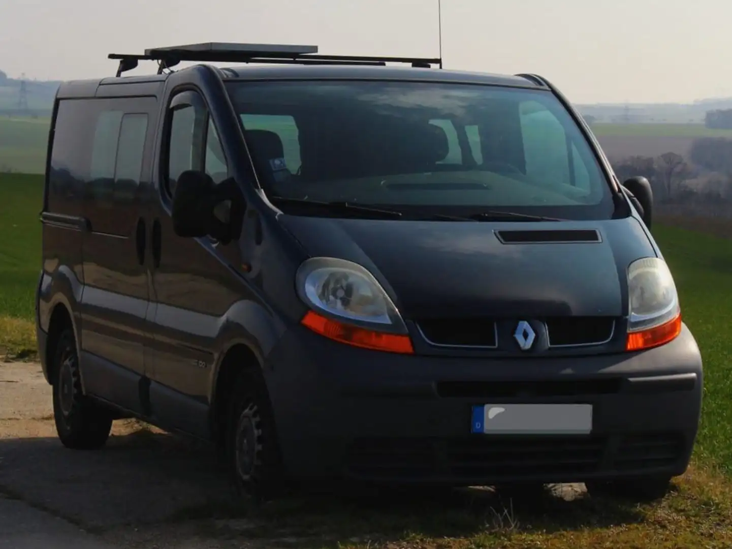 Renault Trafic Trafic 1.9 dCi L1H2 Negru - 2