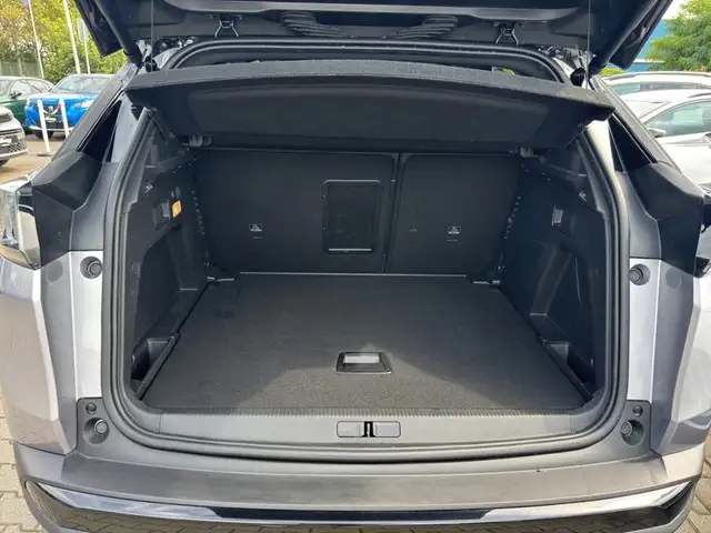 Peugeot 3008 view 14