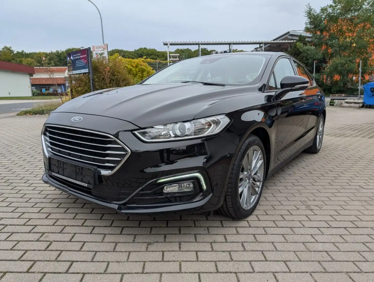 Ford Mondeo 2.0 EcoBlue Trend Noir - 2