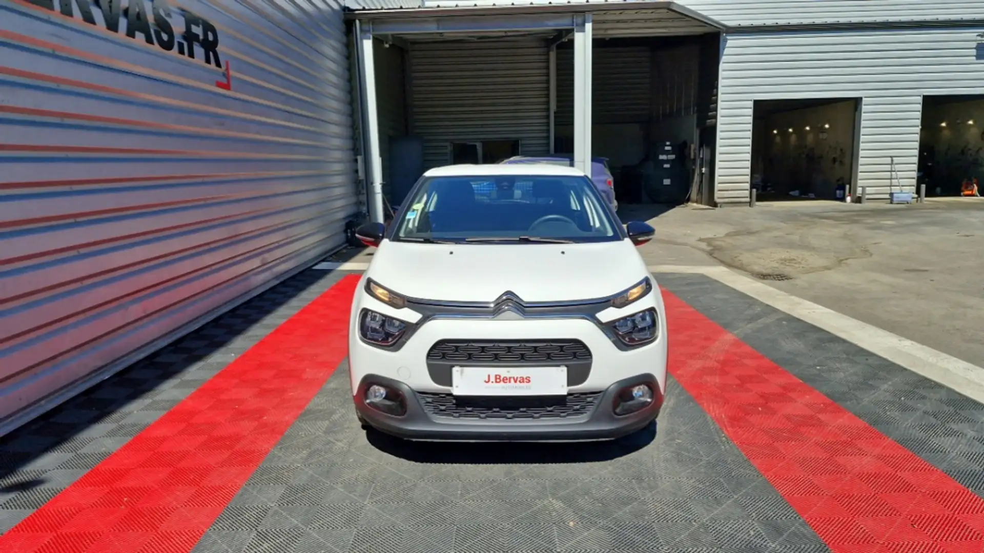 Citroen C3 SOCIETE BLUEHDI 100 SS BVM6 FEEL NAV Blanc - 2