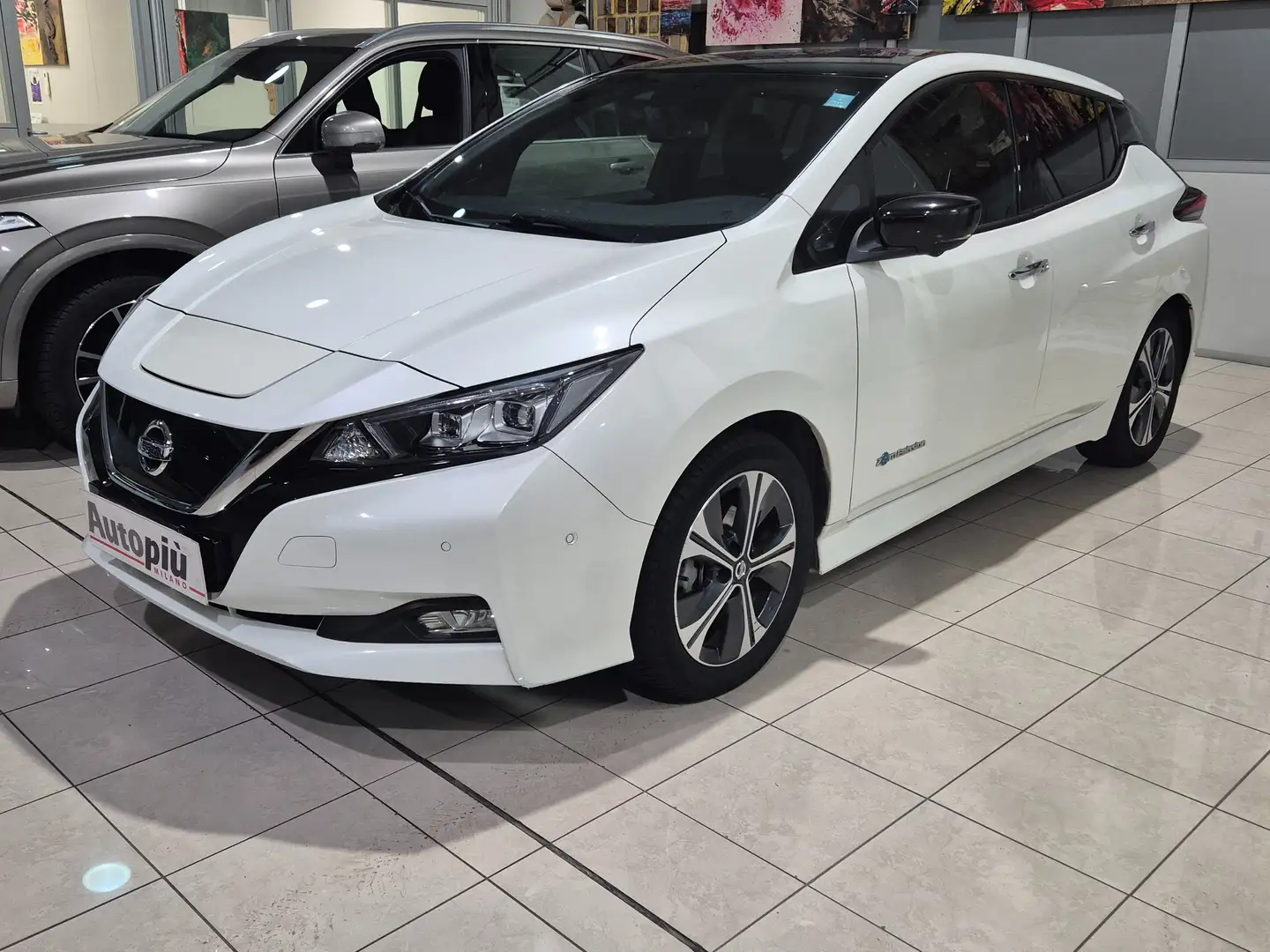 Nissan Leaf Leaf II 2018 Tekna 40kWh 150cv Bianco - 1