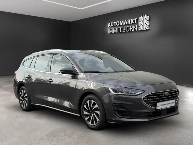 2022 Ford Focus in Grey for sale