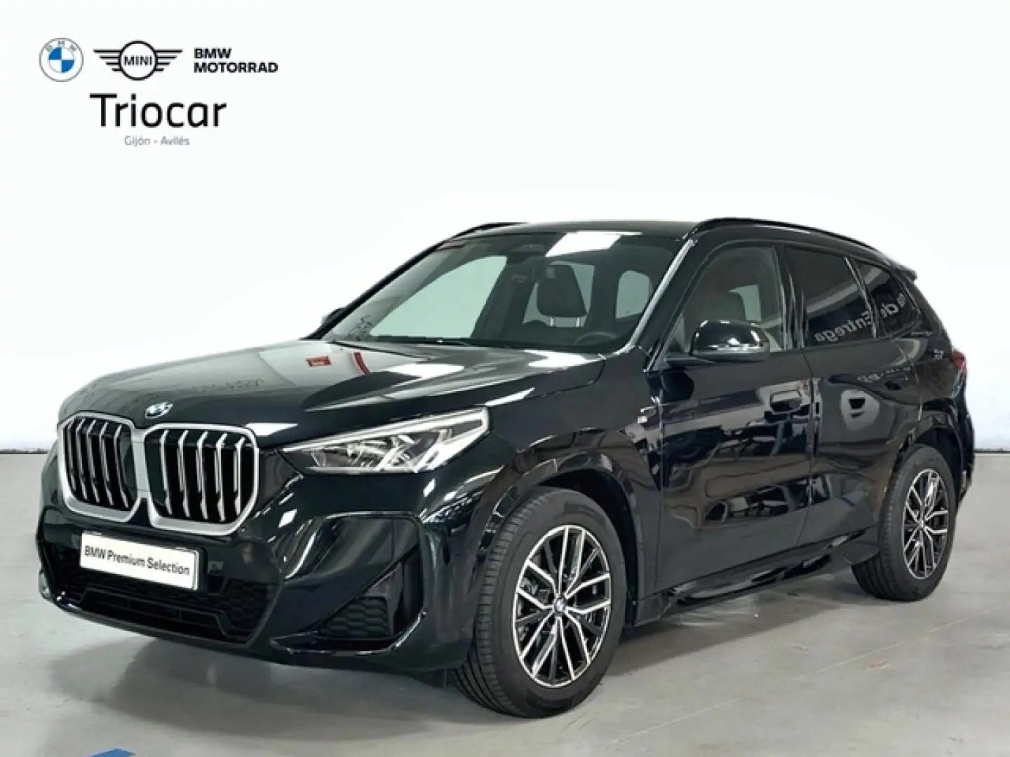 BMW X1 sDrive 20dA Zwart - 1