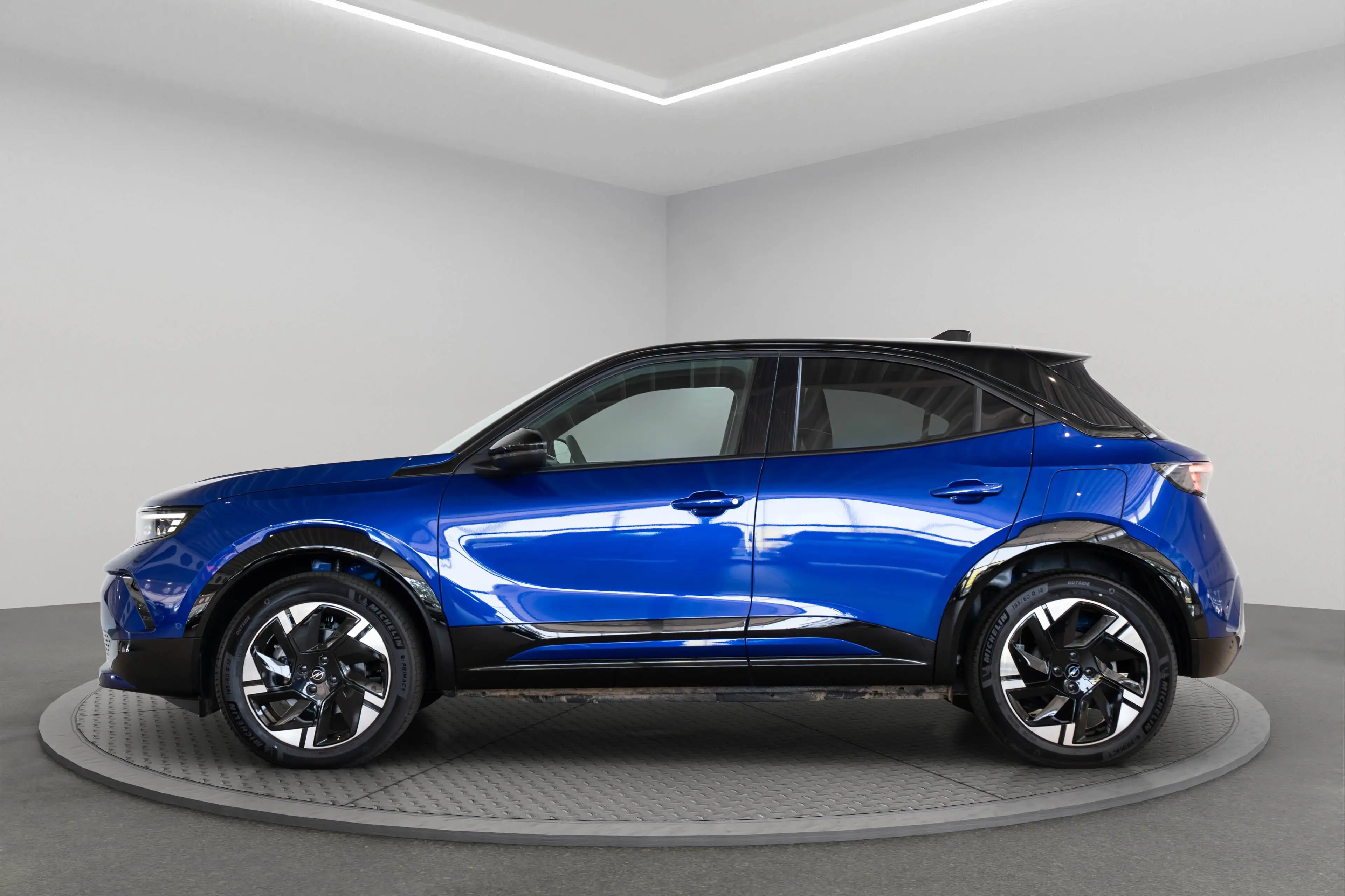 Opel Mokka-E Electric GS 54 kWh | SOH 96% | Matrix LED | Naviga — photo 4