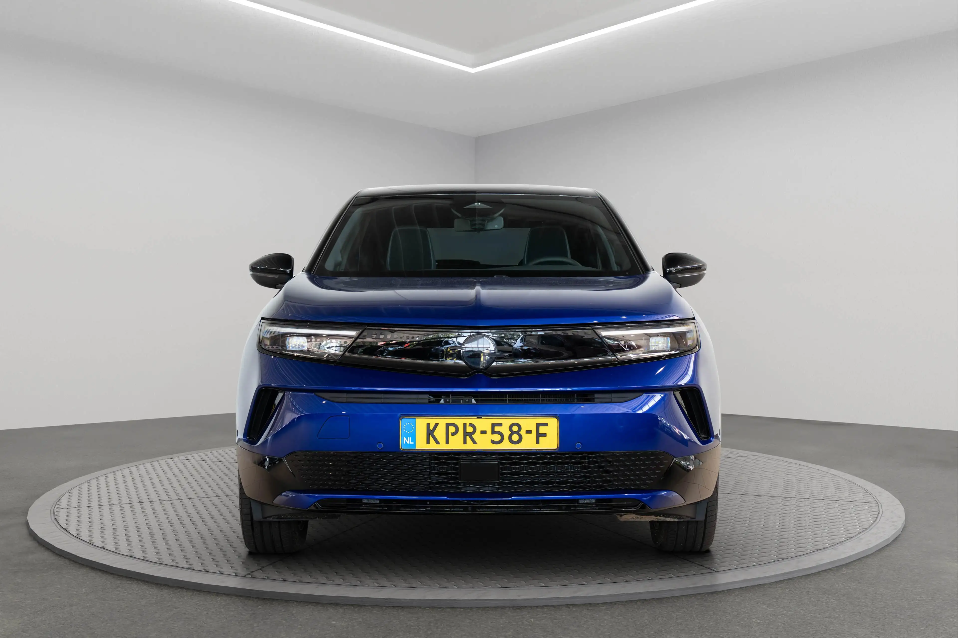 Opel Mokka-E Electric GS 54 kWh | SOH 96% | Matrix LED | Naviga — photo 3