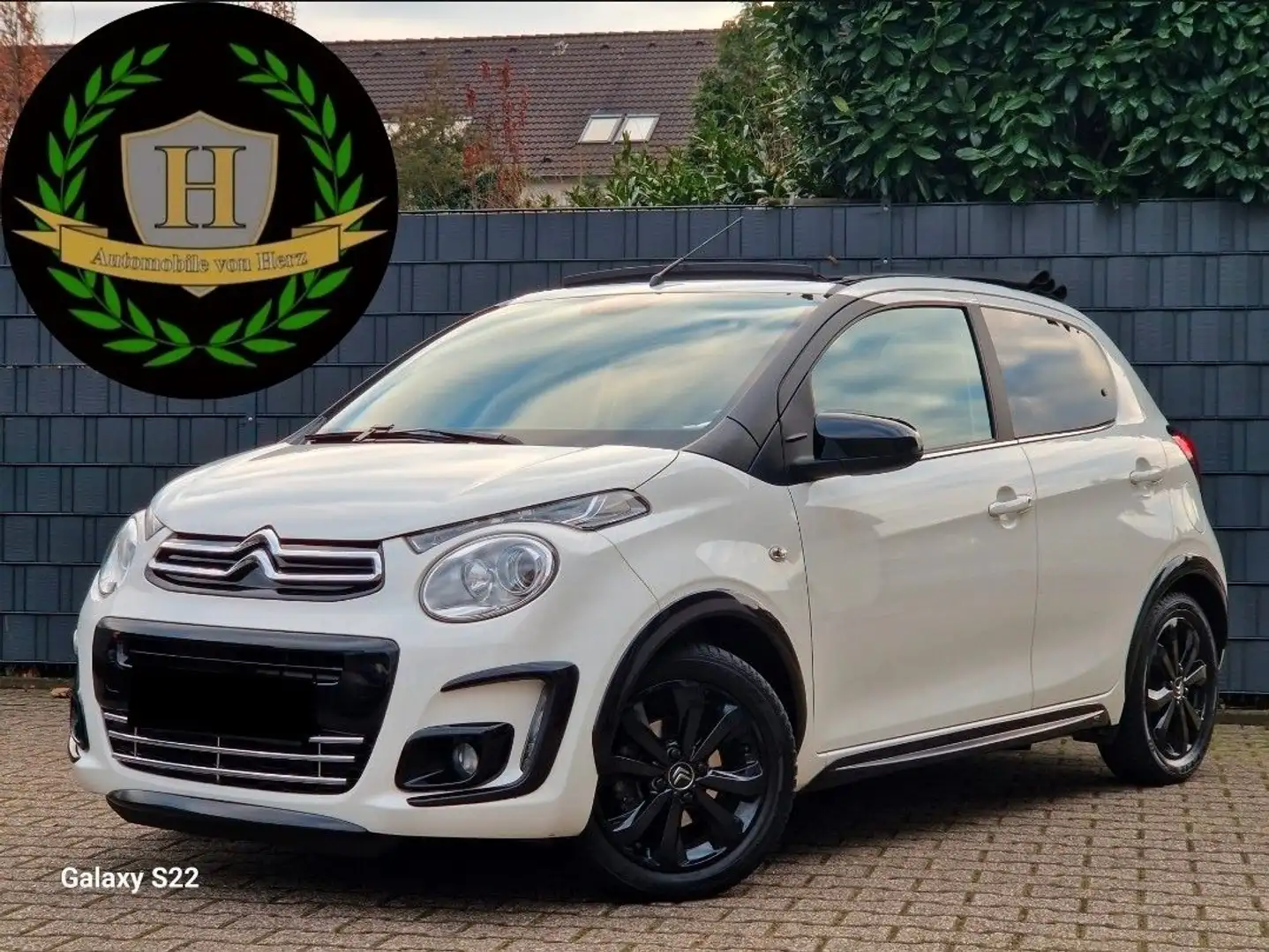 Citroen C1 Shine 82 PS Musketier Klima Sitzheizung Weiß - 1