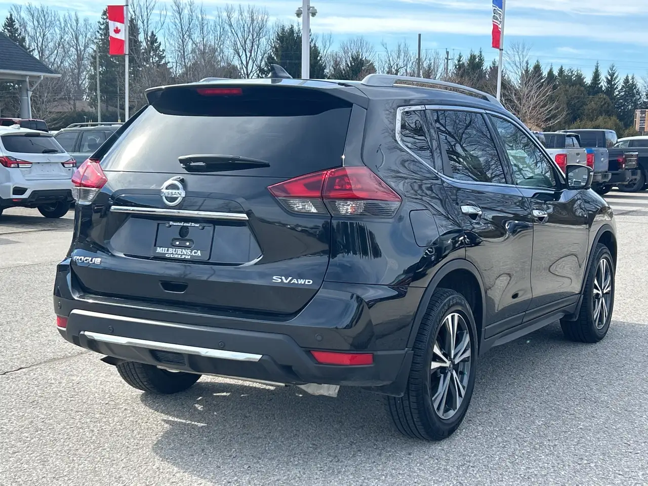 Nissan Rogue снимка Nissan Rogue