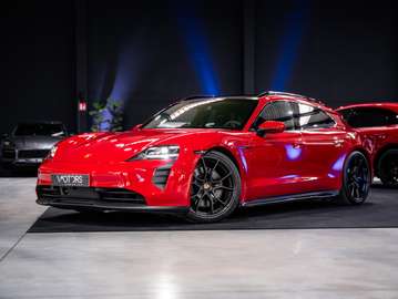 GTS Sport Turismo 93.4 kWh - ACC - BOSE® - 360°