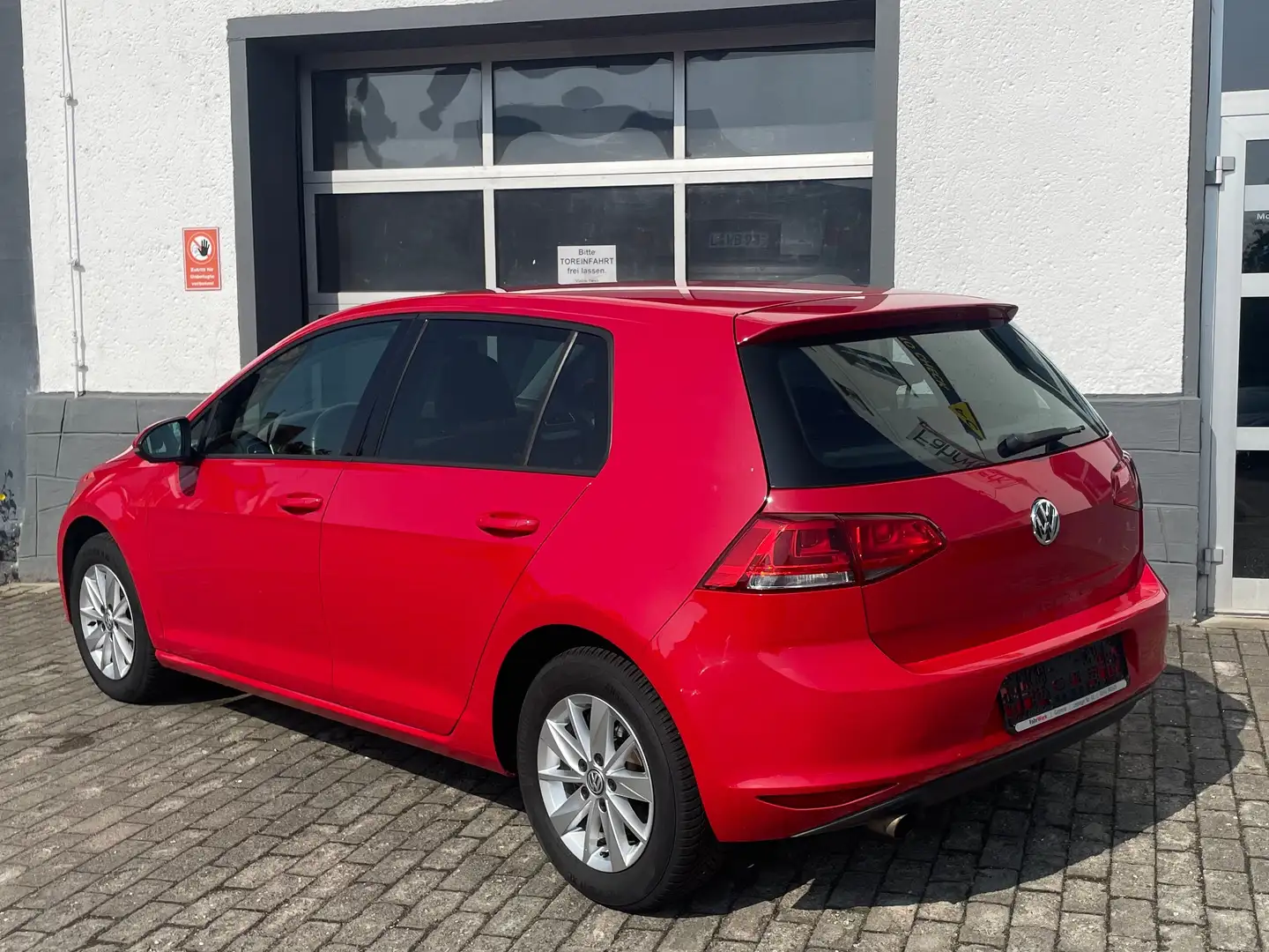 Volkswagen Golf Comfortline BMT Klima SH BC TÜV NEU Rot - 2