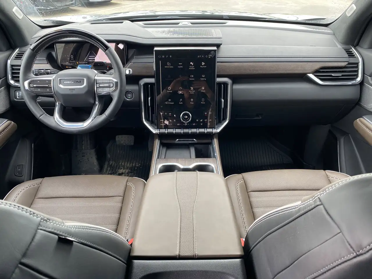 GMC Acadia снимка GMC Acadia