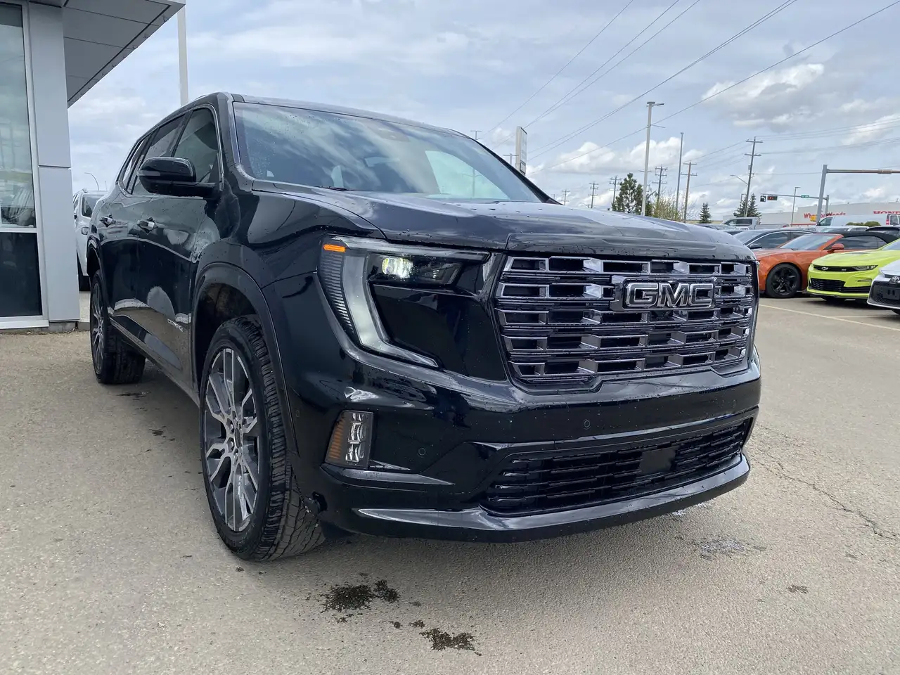 GMC Acadia снимка GMC Acadia