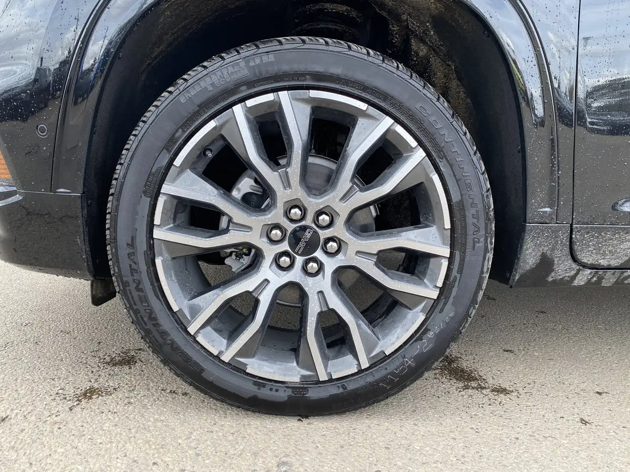GMC Acadia снимка GMC Acadia