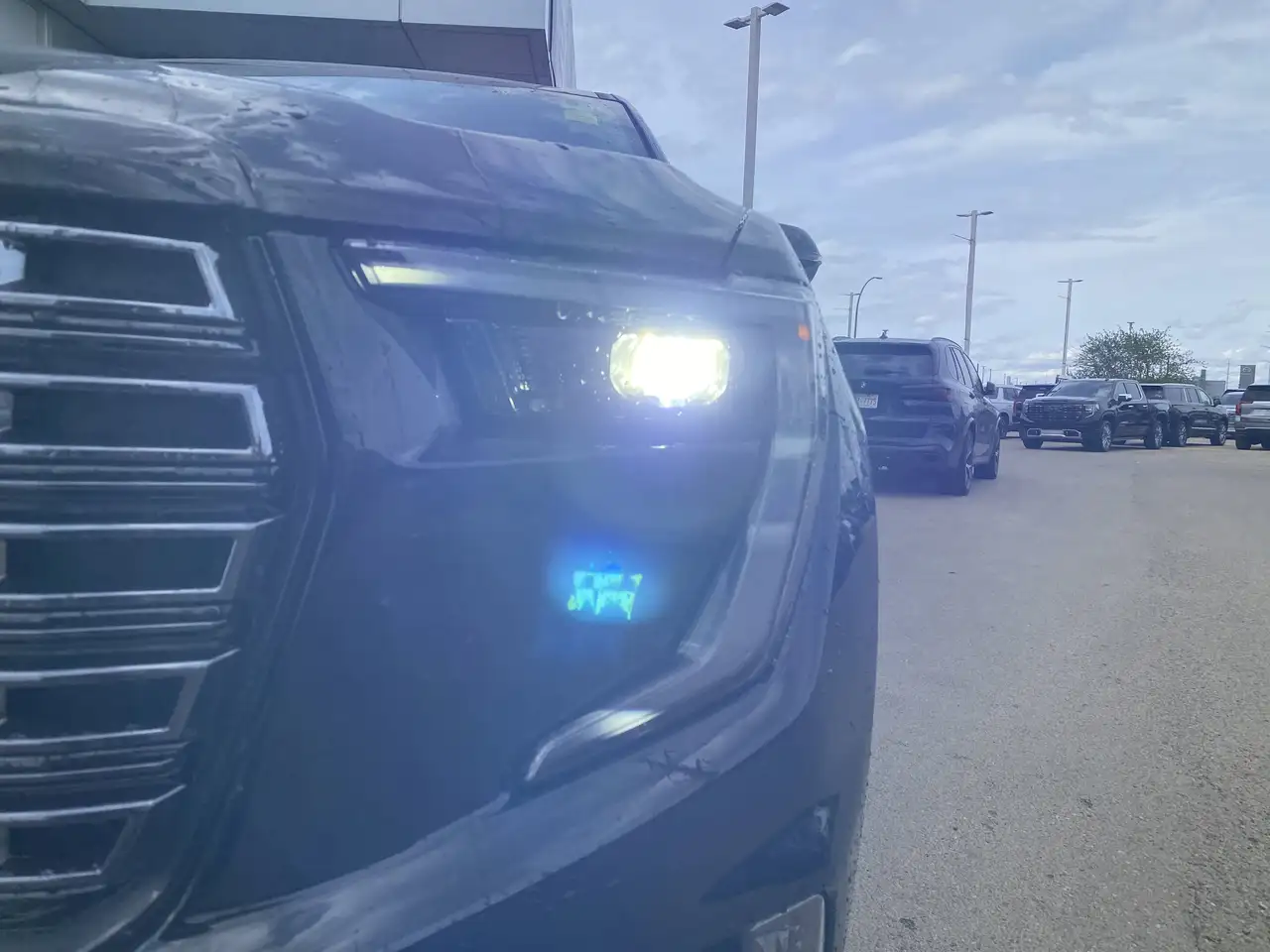 GMC Acadia снимка GMC Acadia
