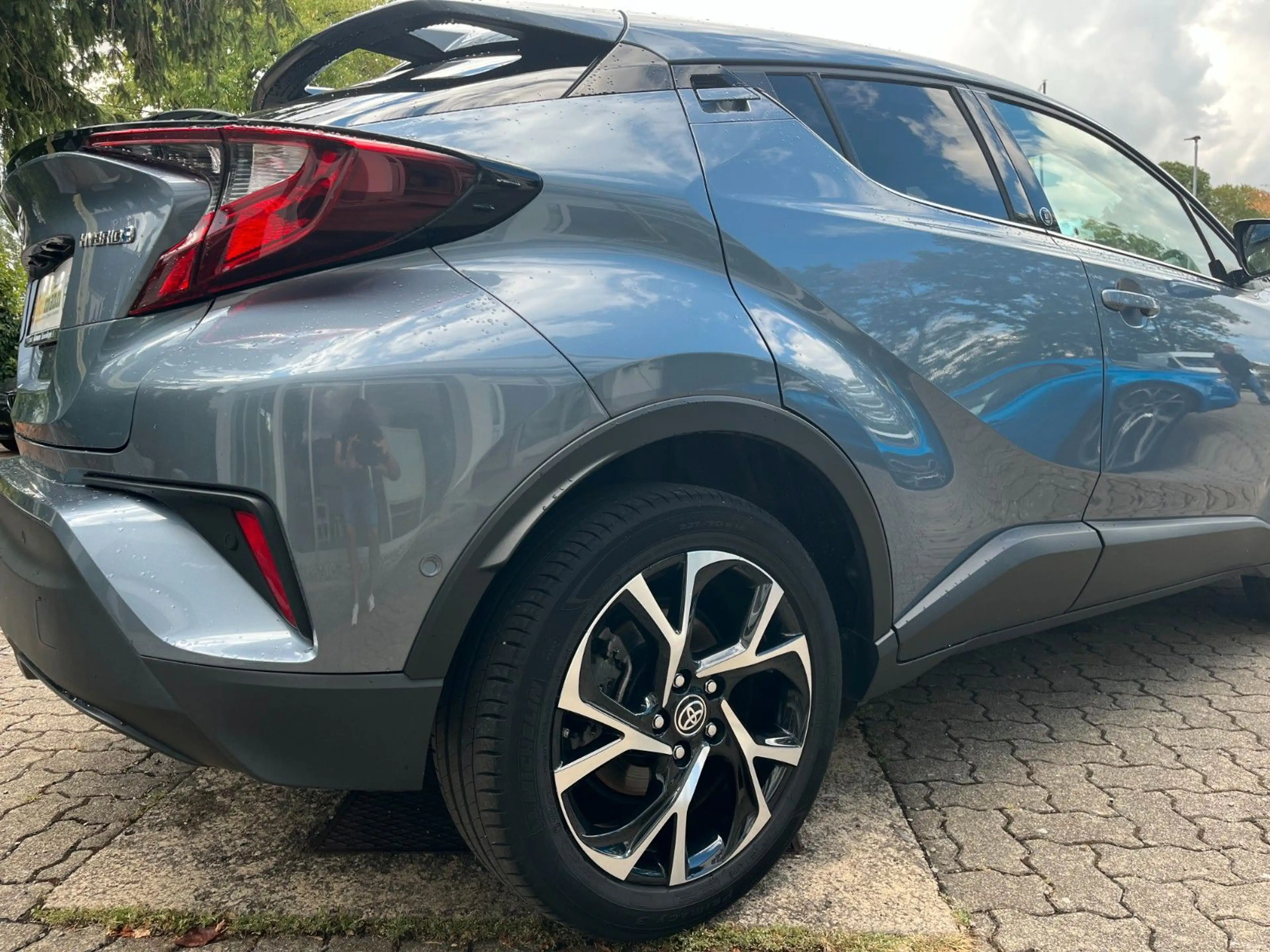 Toyota C-HR Hybrid Team D WKR — photo 3