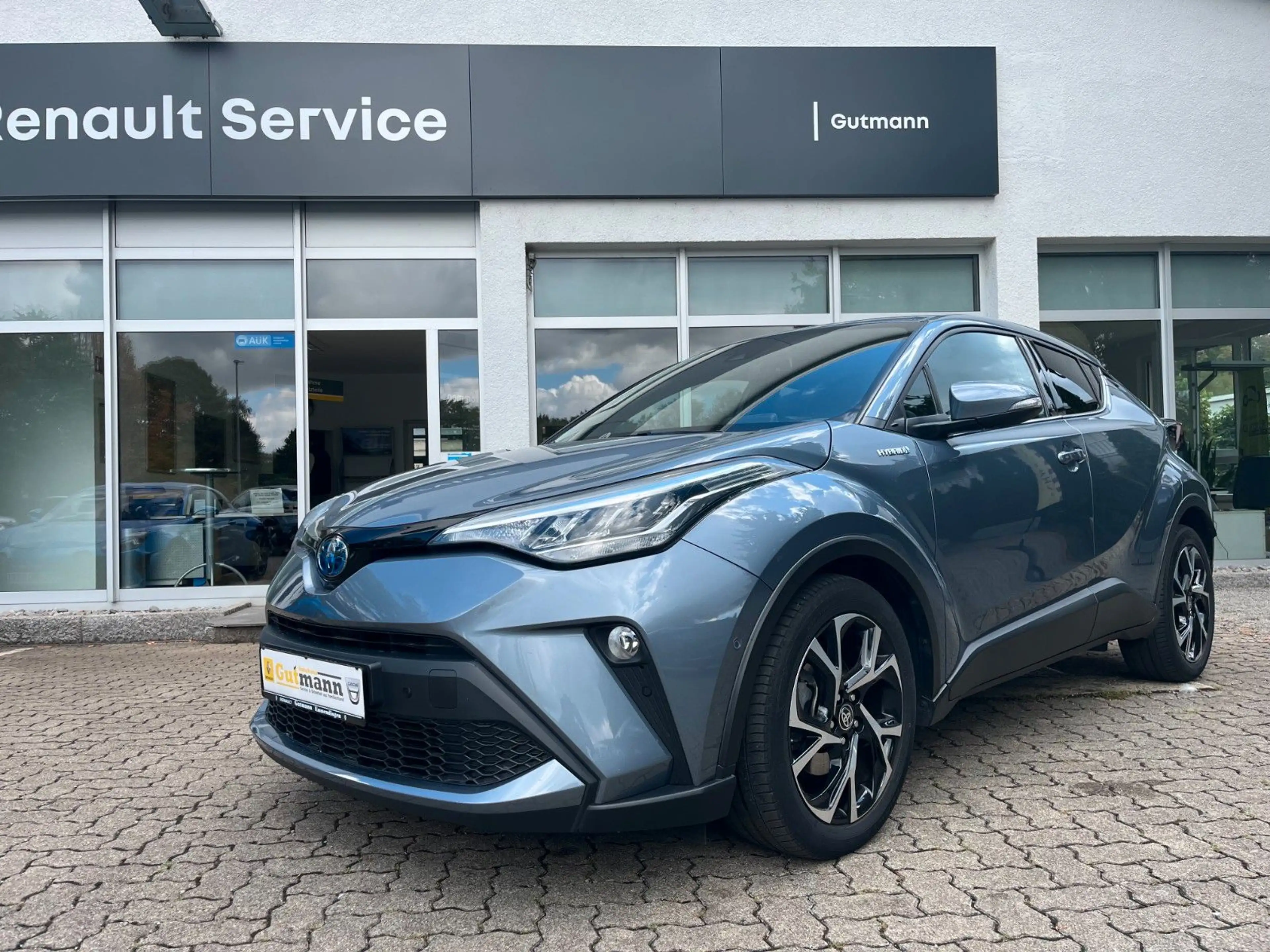 Toyota C-HR Hybrid Team D WKR