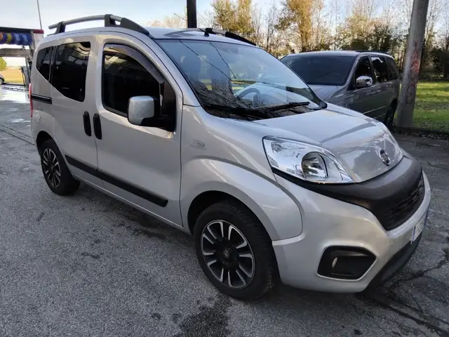 Fiat Qubo Qubo 2017 1.4 8v Lounge 77cv