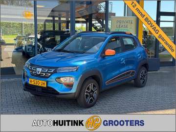 Essential 27 kWh - camera - navi - leer