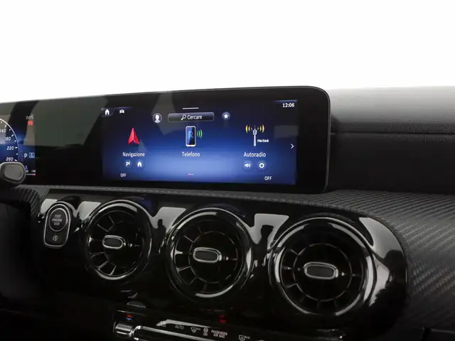 Mercedes-Benz A-Class view 16