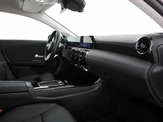 Mercedes-Benz A-Class view 10