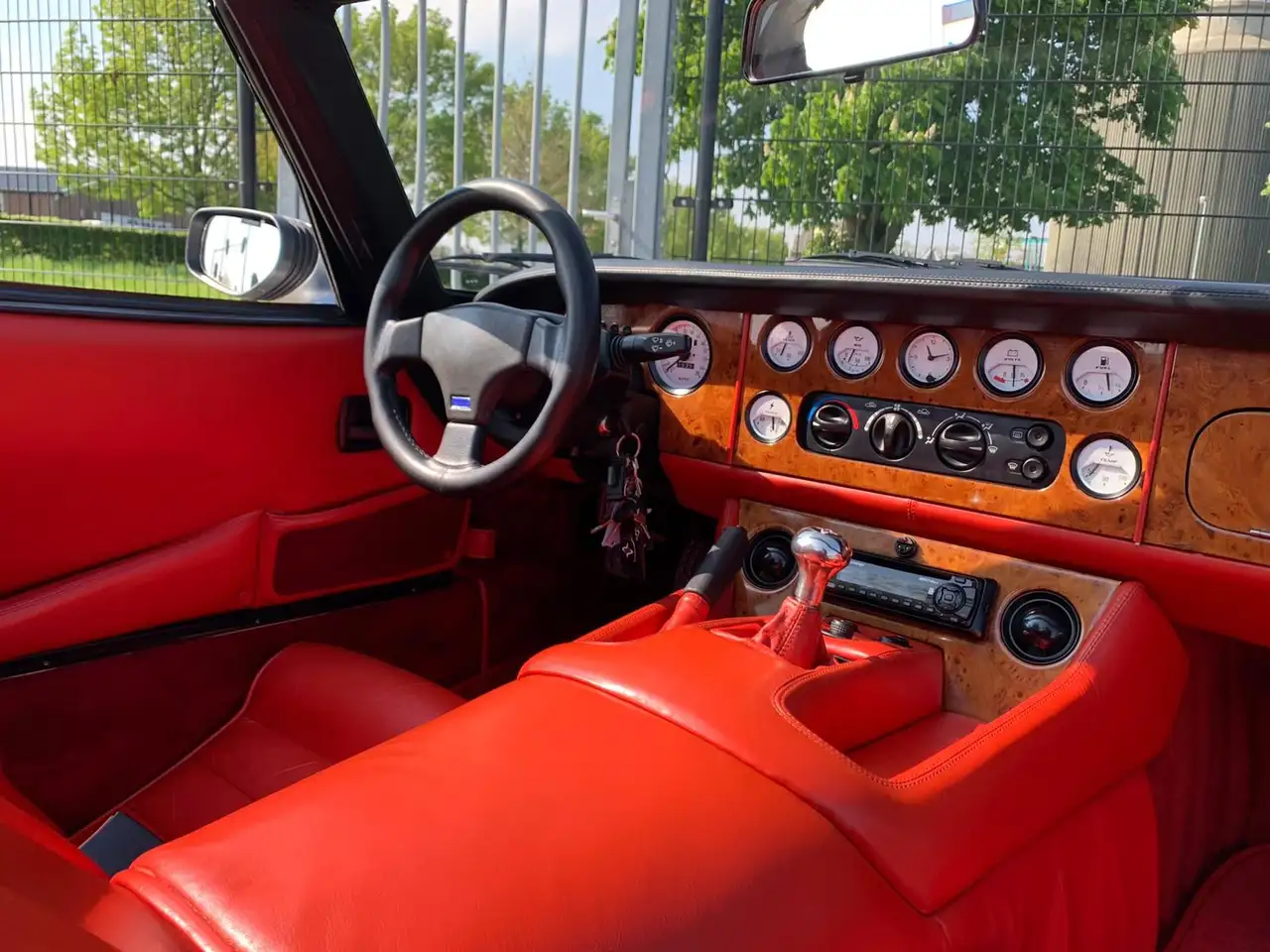 Marcos Mantaray v8 Uniek in Nederland, dit is echt een au, foto 4