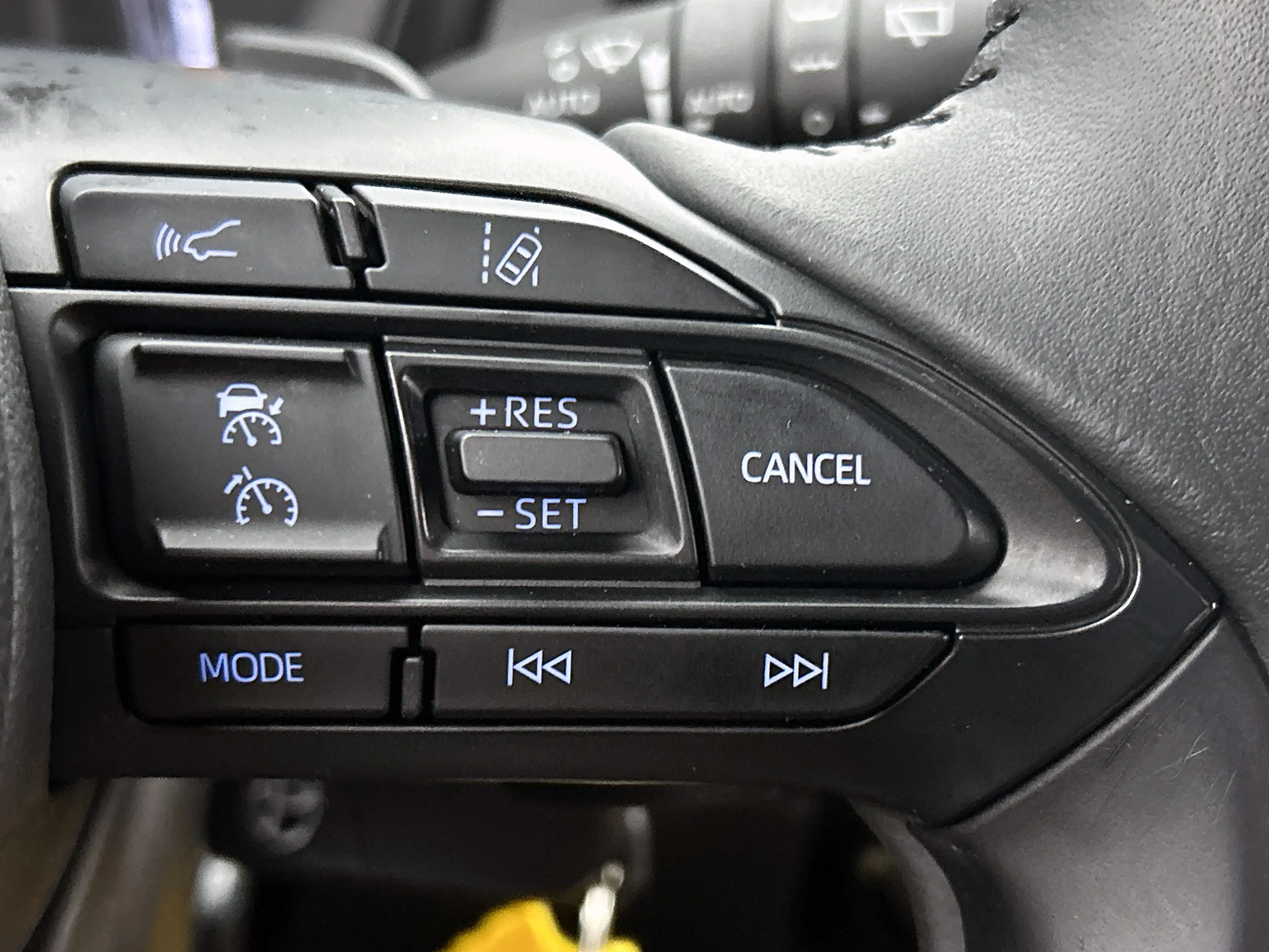 Toyota Aygo X 1.0 VVT-i S-CVT Envy — photo 15