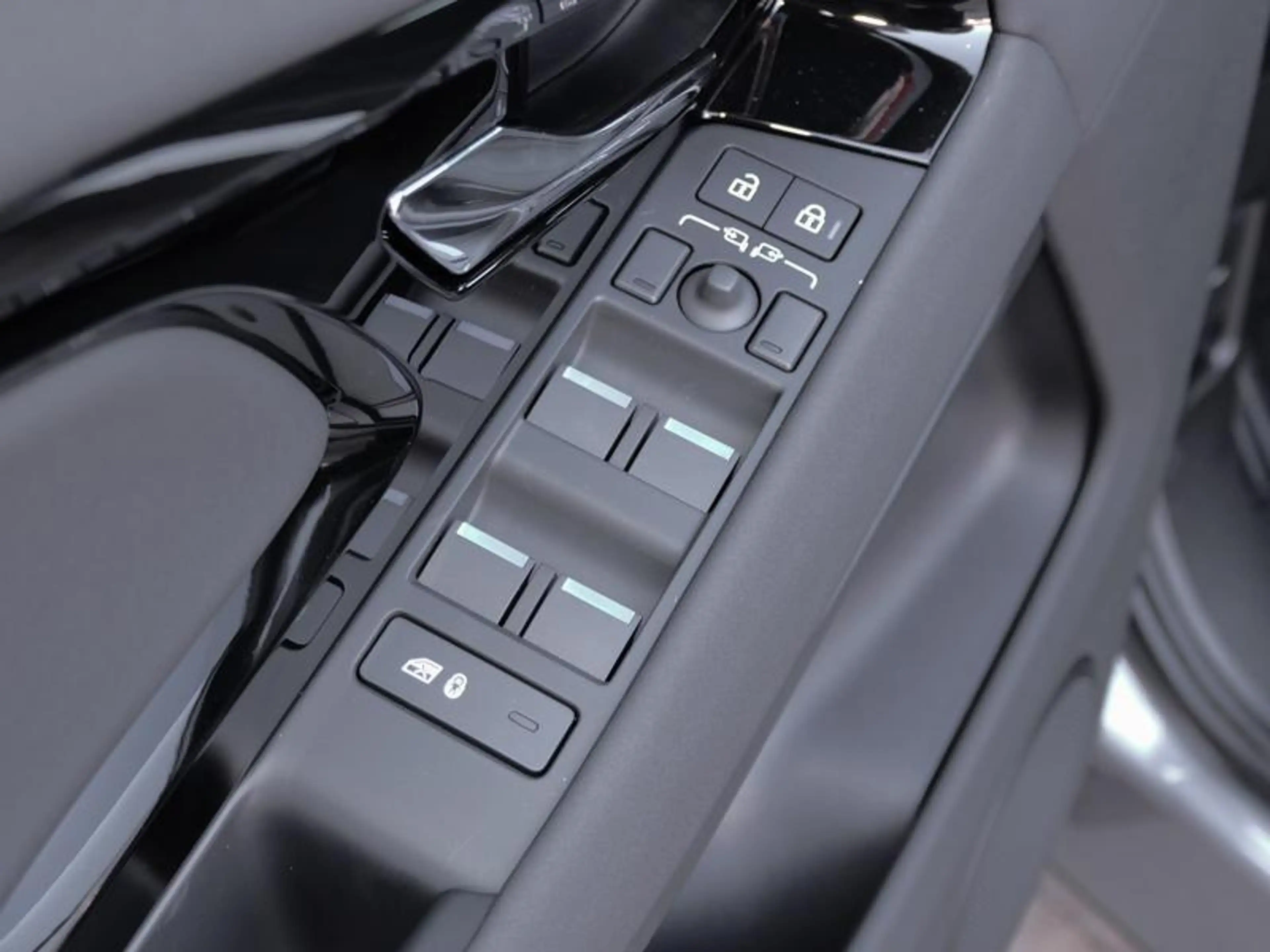 Land Rover Range Rover Evoque P160 S | PANO | SOUND SYSTEM | CAMERA — photo 14