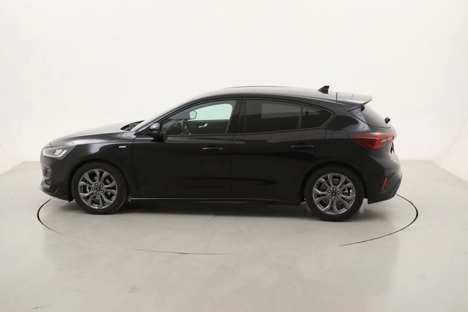 Ford Focus ST-Line 1.5 Diesel 115CV Nero - 2