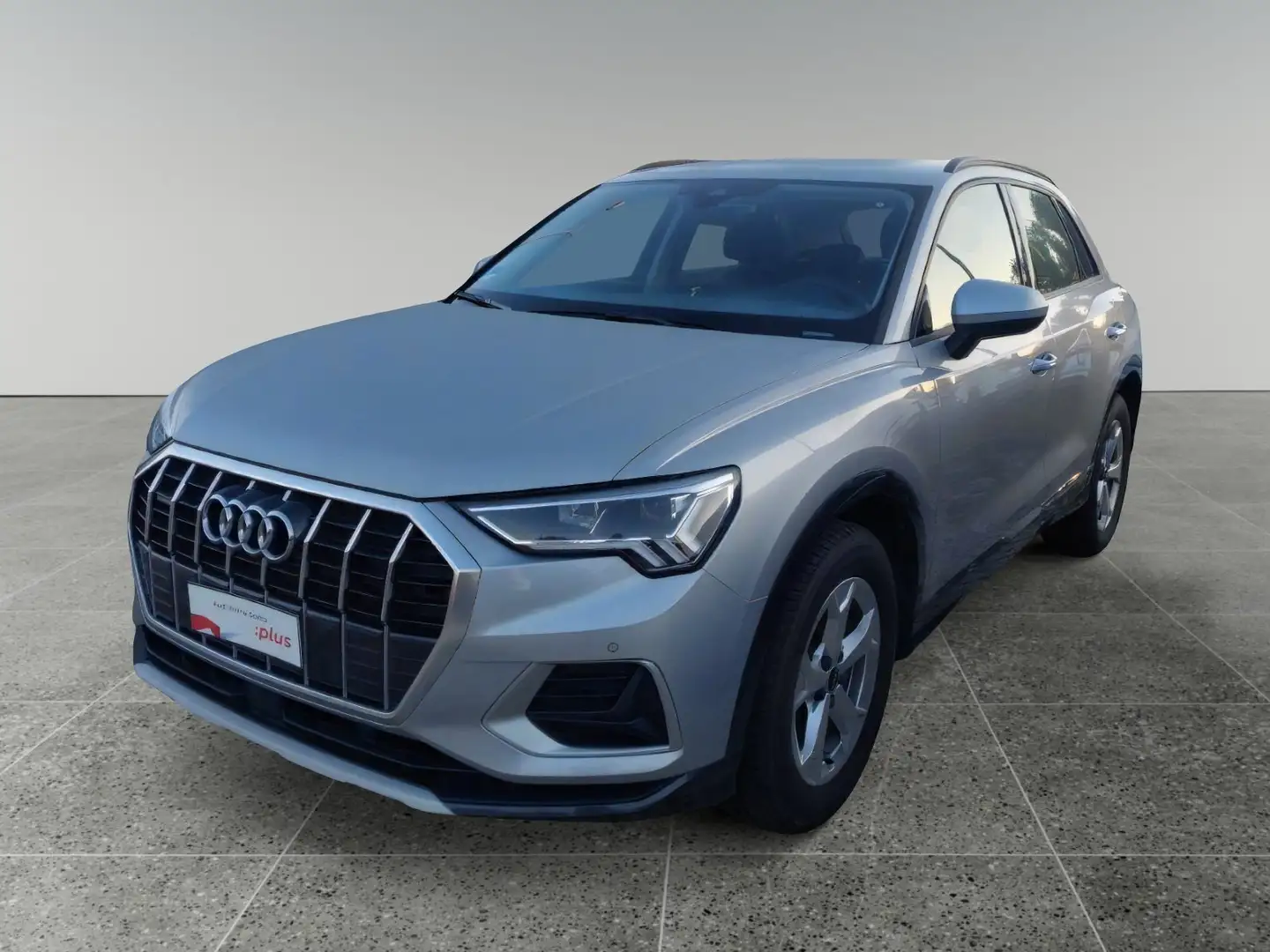 Audi Q3 35 TDI quattro S tronic Business Advanced Zilver - 1