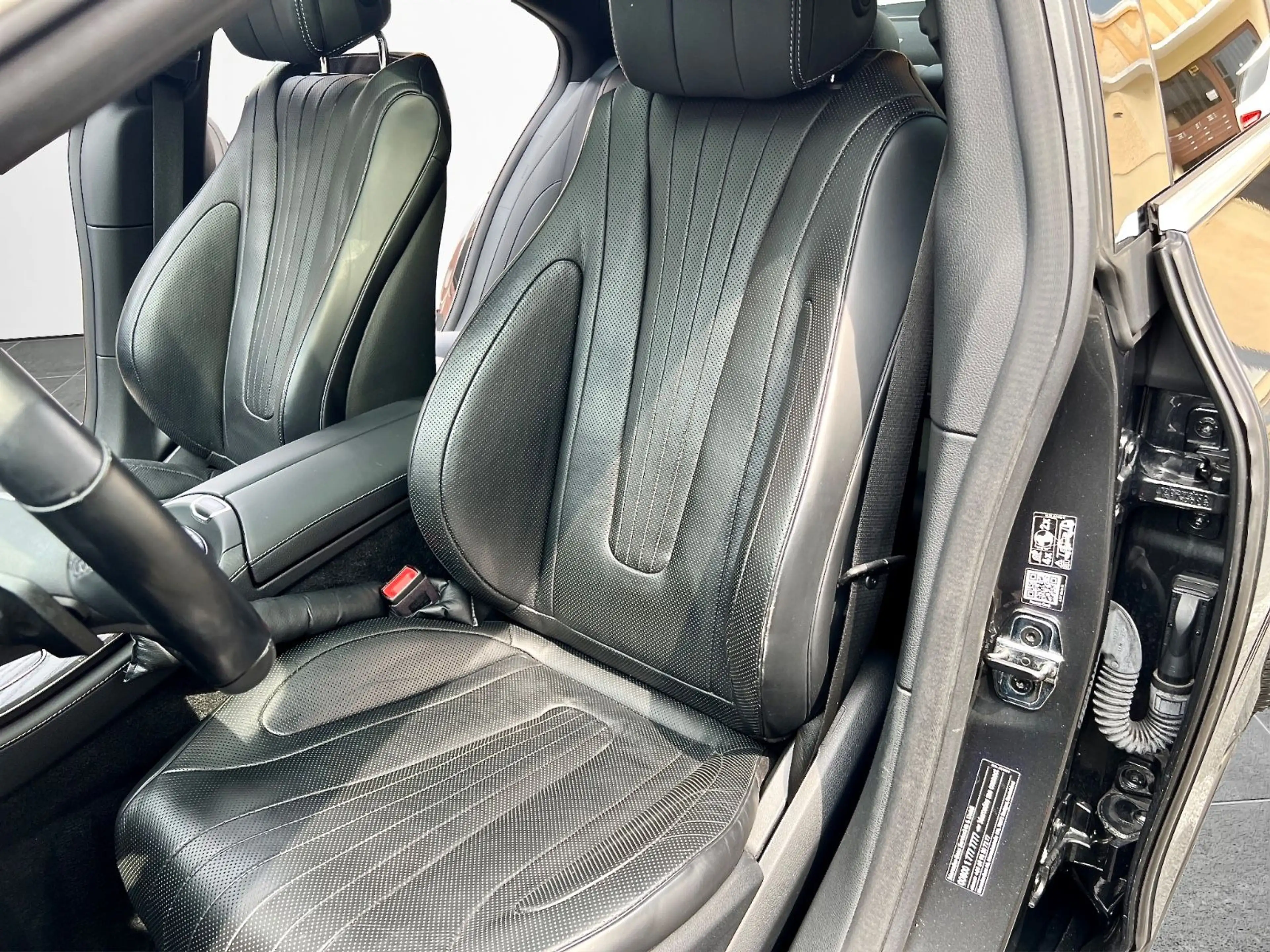 Mercedes-Benz CLS 450 4MATIC*ABSOLUTE VOLLAUSSTATTUNG*2 HAND* — photo 14