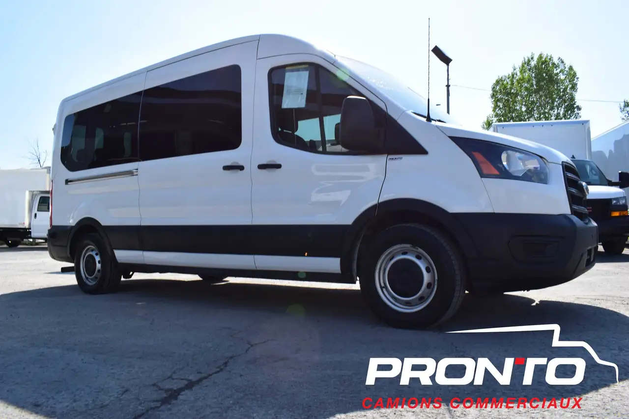 Ford Transit Passenger Wagon снимка Ford Transit Passenger Wagon