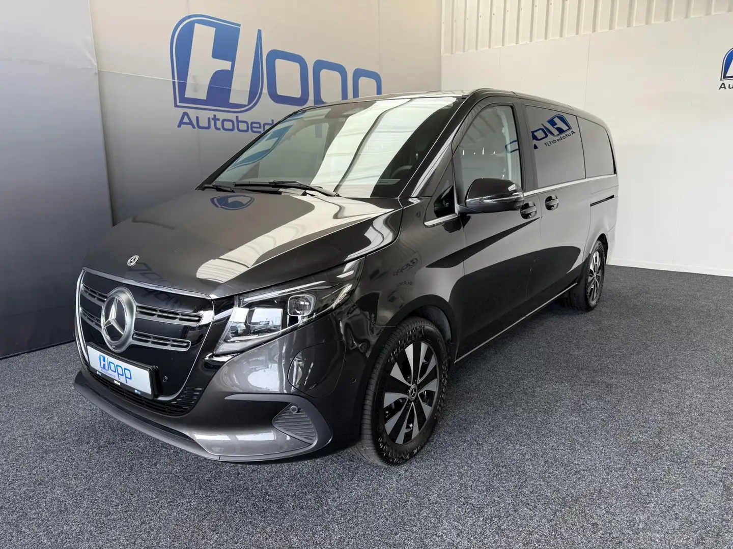 Mercedes-Benz EQV 300 L2 FACELIFT Model - 8 Pers. - Leer - 360 - Elec. s Grijs - 1